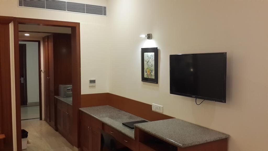 Sriperumbudur Paramount Inn מראה חיצוני תמונה